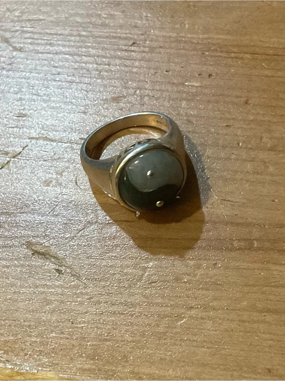 Yin Yang vintage 925 sterling silver jadeite/nephrite with cut out size 6 ring.